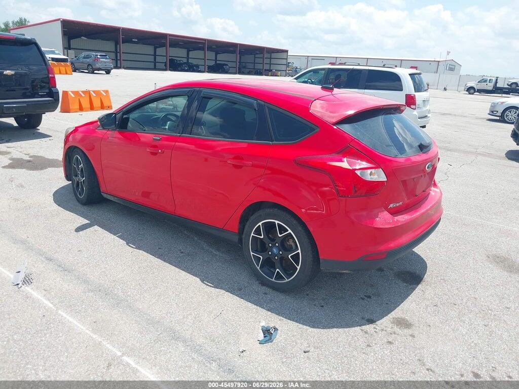 1FAHP3K28CL408933 2012 FORD FOCUS photo no. 3