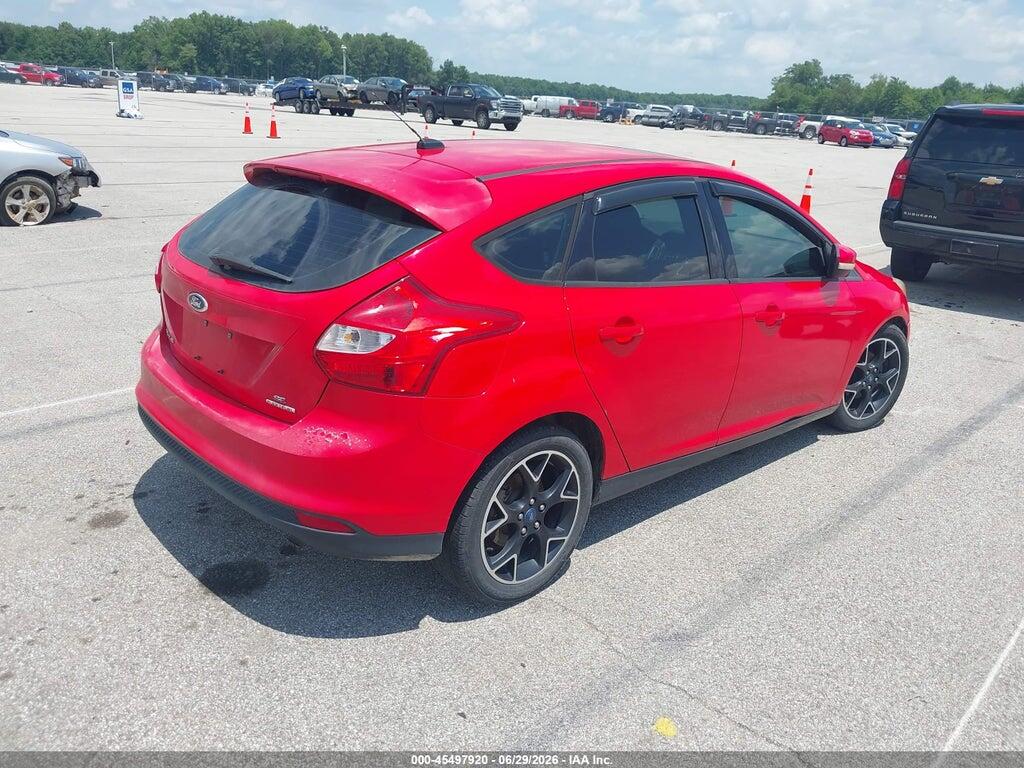 1FAHP3K28CL408933 2012 FORD FOCUS photo no. 4