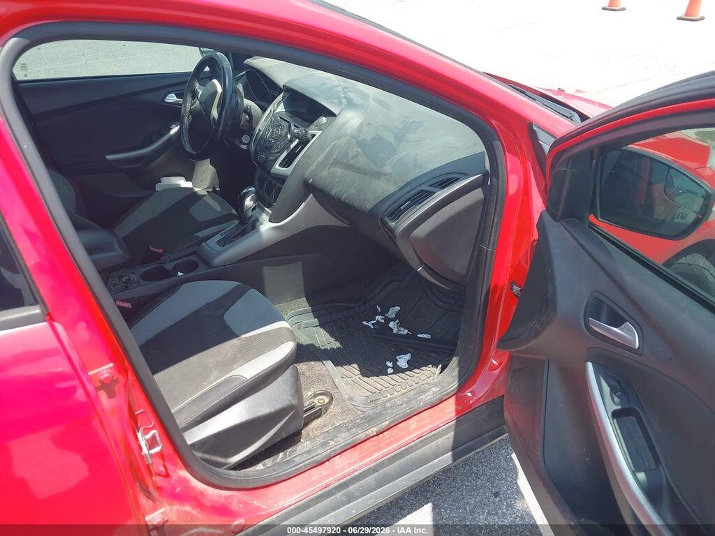 1FAHP3K28CL408933 2012 FORD FOCUS photo no. 5