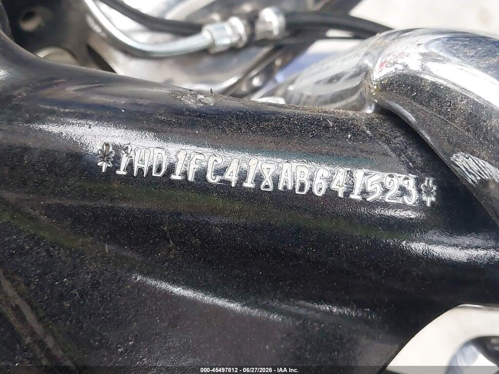 1HD1FC418AB641523 2010 HARLEY-DAVIDSON FLHTCU photo no. 10