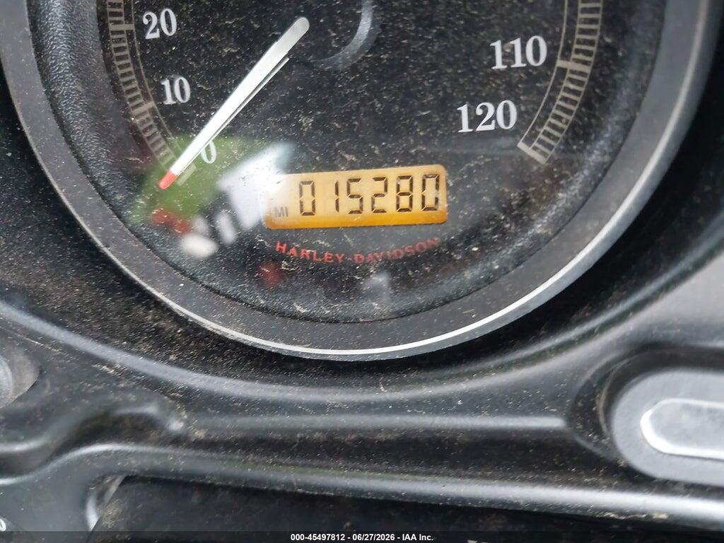 1HD1FC418AB641523 2010 HARLEY-DAVIDSON FLHTCU photo no. 7