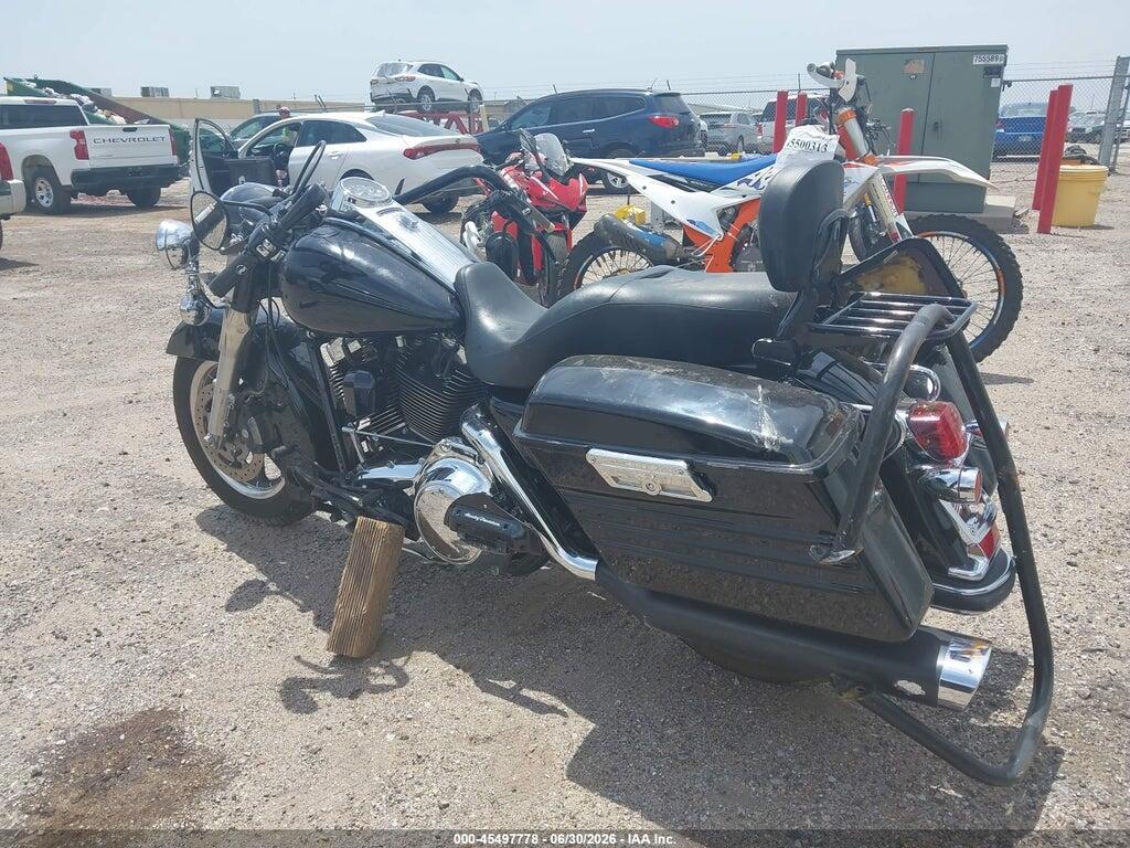 1HD1FHM188Y649268 2008 HARLEY-DAVIDSON FLHP photo no. 3