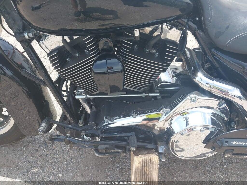 1HD1FHM188Y649268 2008 HARLEY-DAVIDSON FLHP photo no. 9