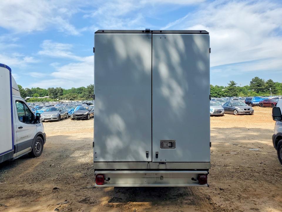 2024 FORD E350 REFRIGERATED BOX TRUCK — Фото 6 из 12