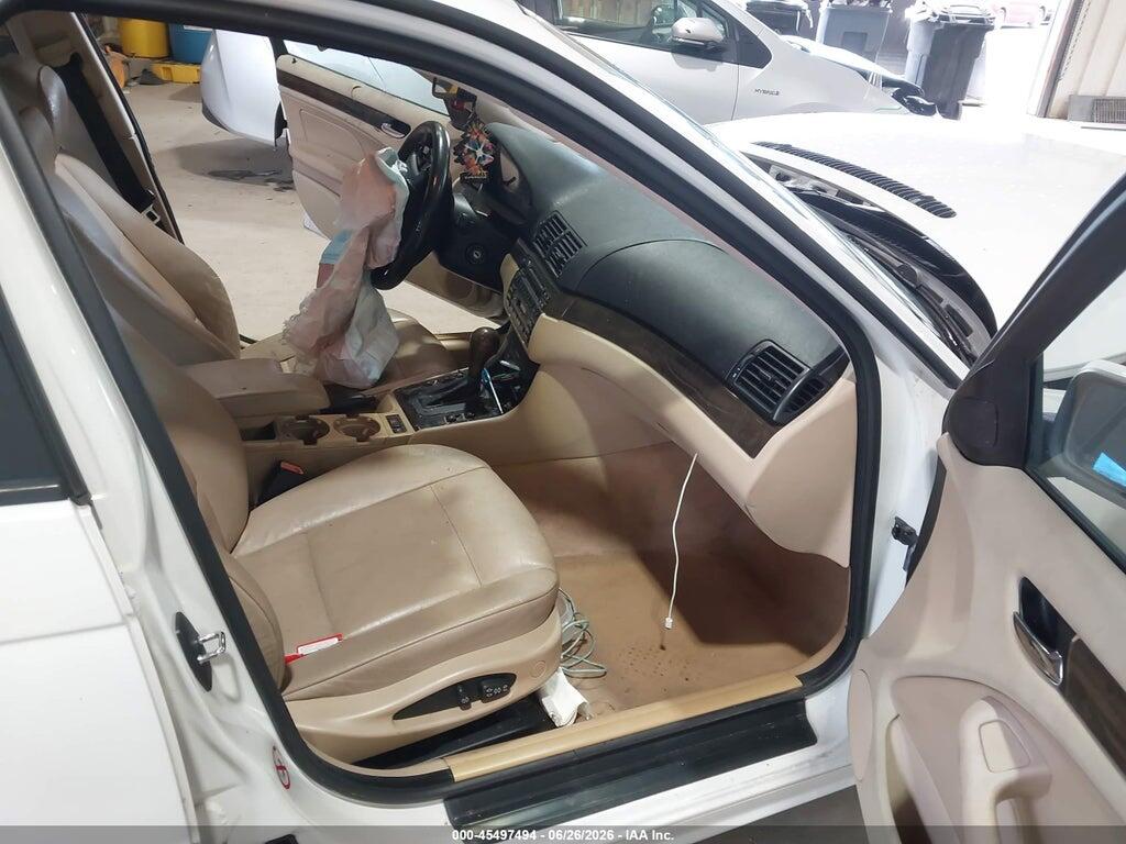 WBAEU33492PF68316 2002 BMW 3 SERIES photo no. 5