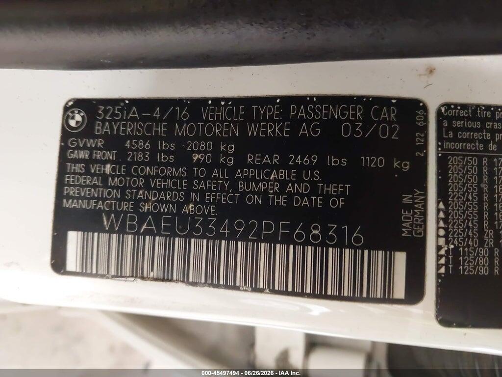 WBAEU33492PF68316 2002 BMW 3 SERIES photo no. 9