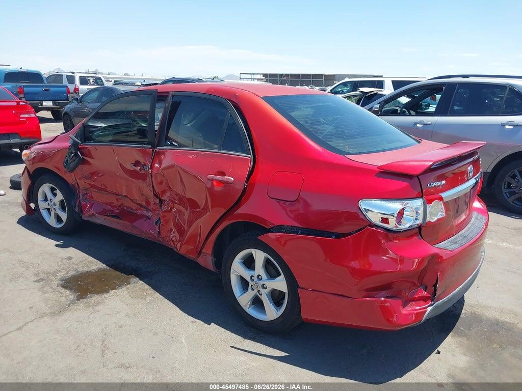 2T1BU4EE7CC825715 2012 TOYOTA COROLLA photo no. 3