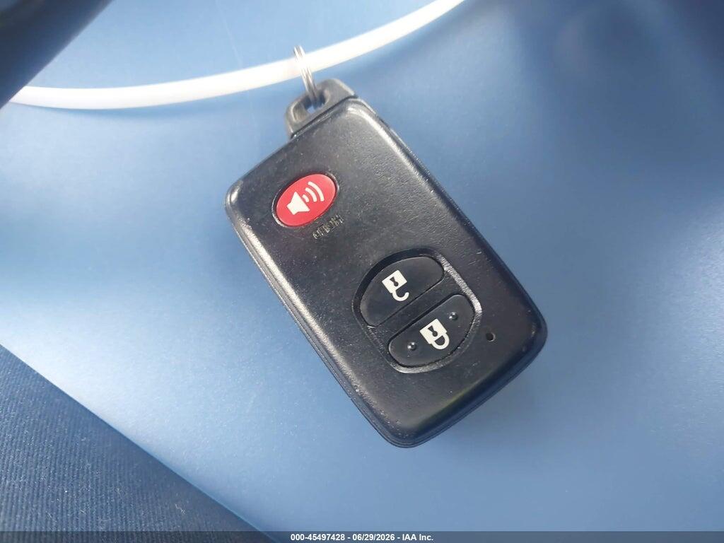 JTDKN3DU2D5544856 2013 TOYOTA PRIUS photo no. 11