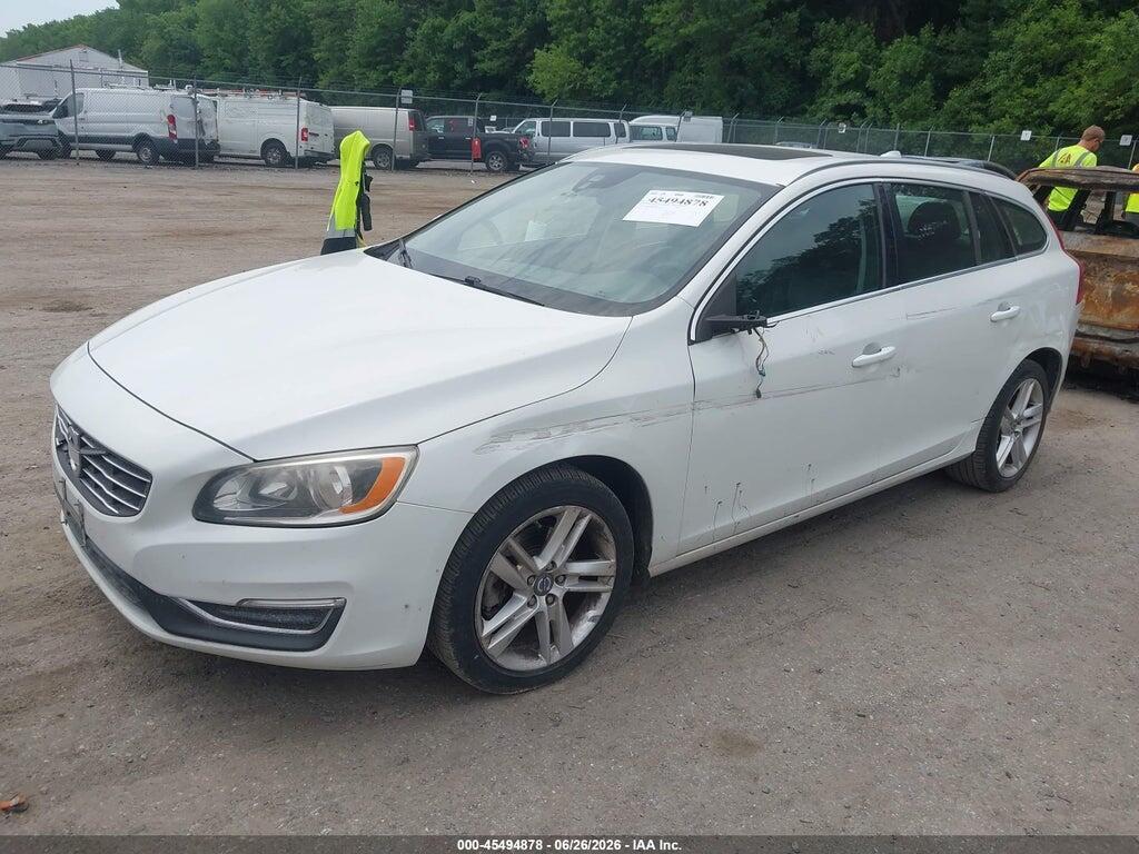 YV140MEB5F1200212 2015 VOLVO V60 photo no. 2