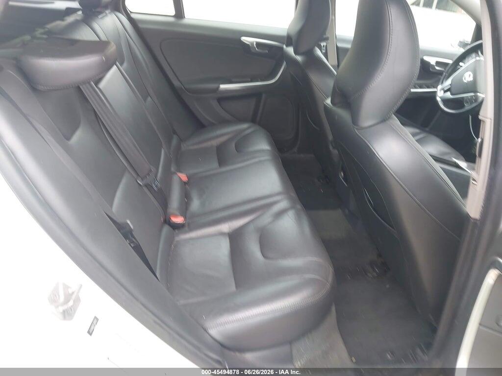 YV140MEB5F1200212 2015 VOLVO V60 photo no. 8
