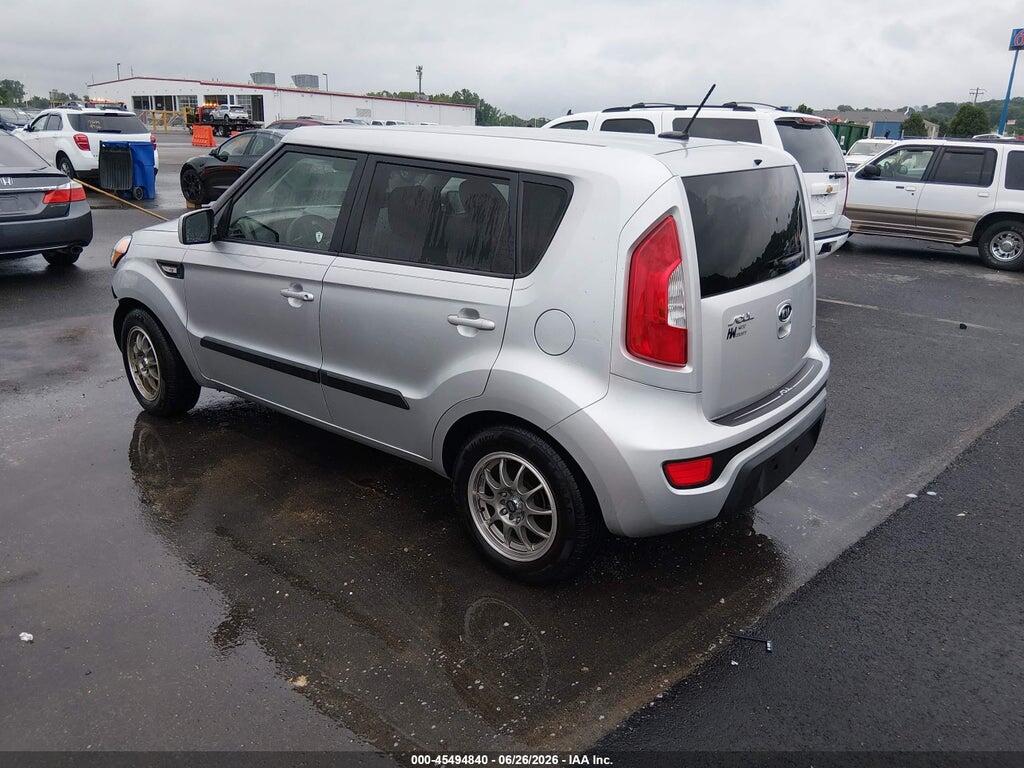 KNDJT2A51C7462855 2012 KIA SOUL photo no. 3
