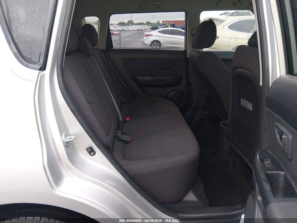 KNDJT2A51C7462855 2012 KIA SOUL photo no. 8