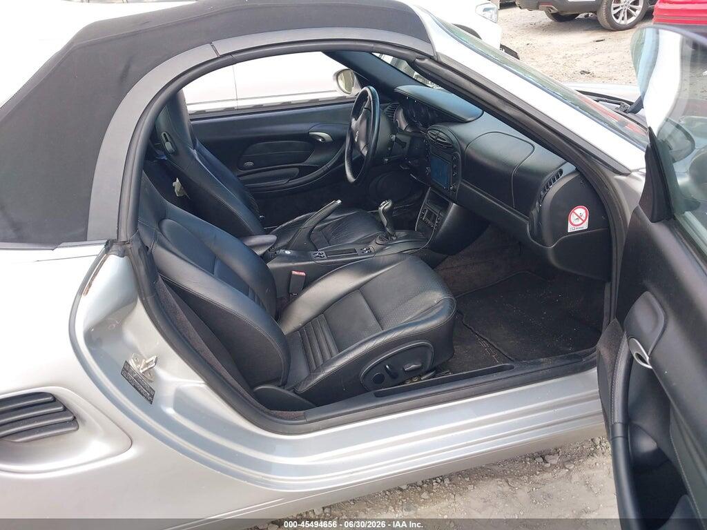 WP0CA29881U627201 2001 PORSCHE BOXSTER photo no. 5
