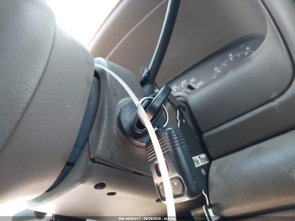 1FMNU42S5YEE35204 2000 FORD EXCURSION photo no. 11