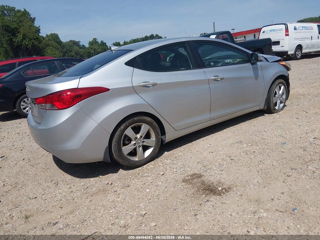 5NPDH4AE6DH292032 2013 HYUNDAI ELANTRA photo no. 4