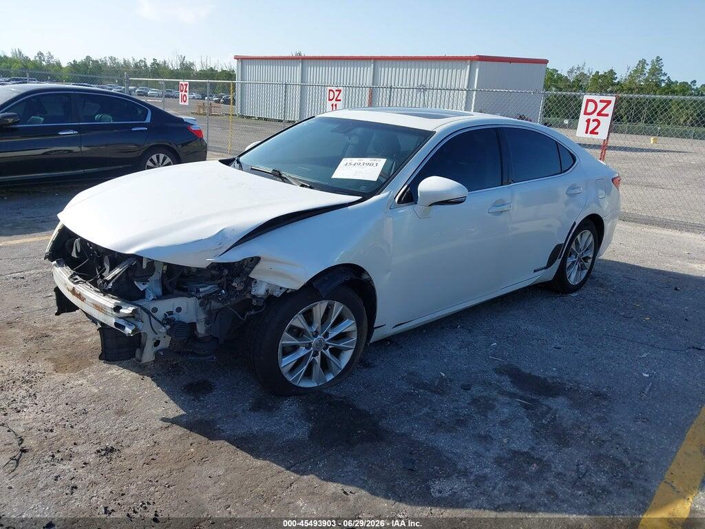 JTHBW1GG2D2008738 2013 LEXUS ES 300H photo no. 2