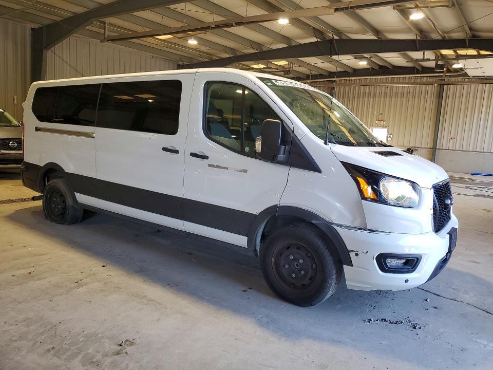 2024 FORD TRANSIT T-350 — Фото 4 из 13