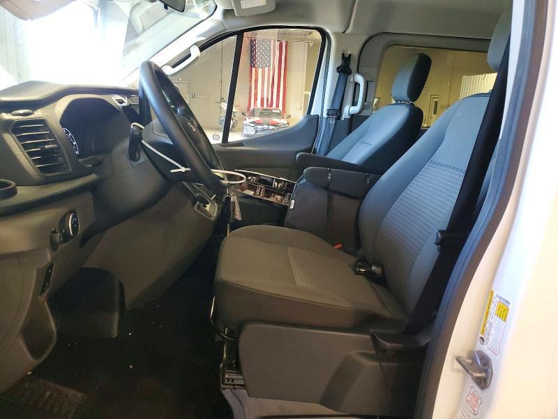 2024 FORD TRANSIT T-350 — Фото 7 из 13