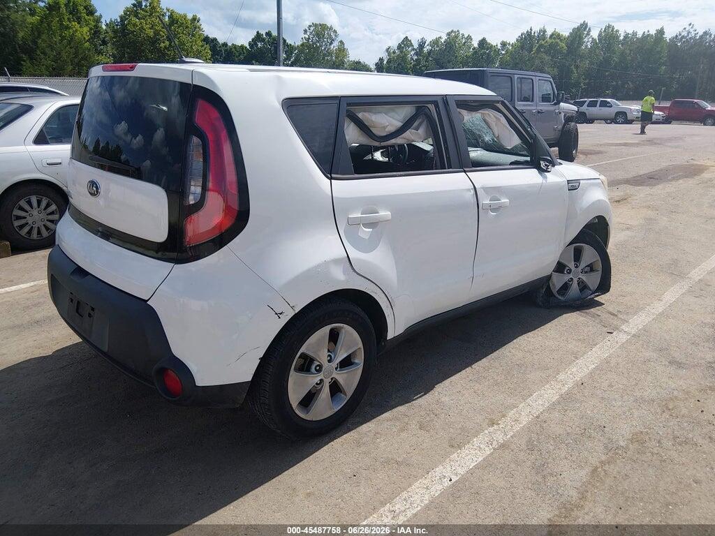 KNDJN2A2XF7209487 2015 KIA SOUL photo no. 4