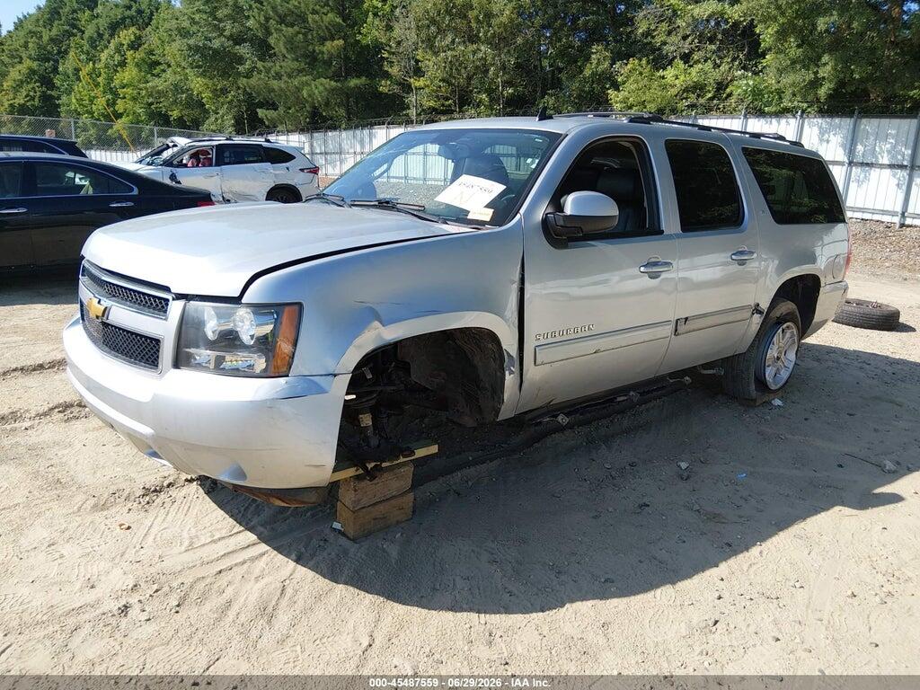 1GNSCJE06DR141937 2013 CHEVROLET SUBURBAN photo no. 2