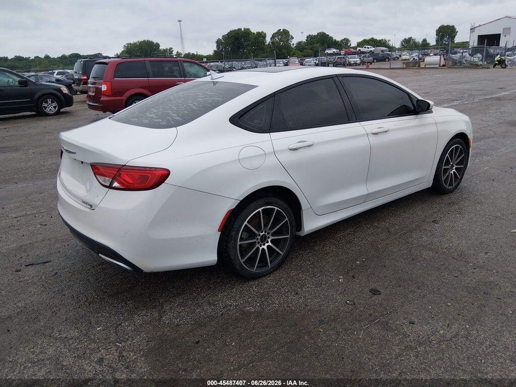 1C3CCCBG2FN673310 2015 CHRYSLER 200 photo no. 4
