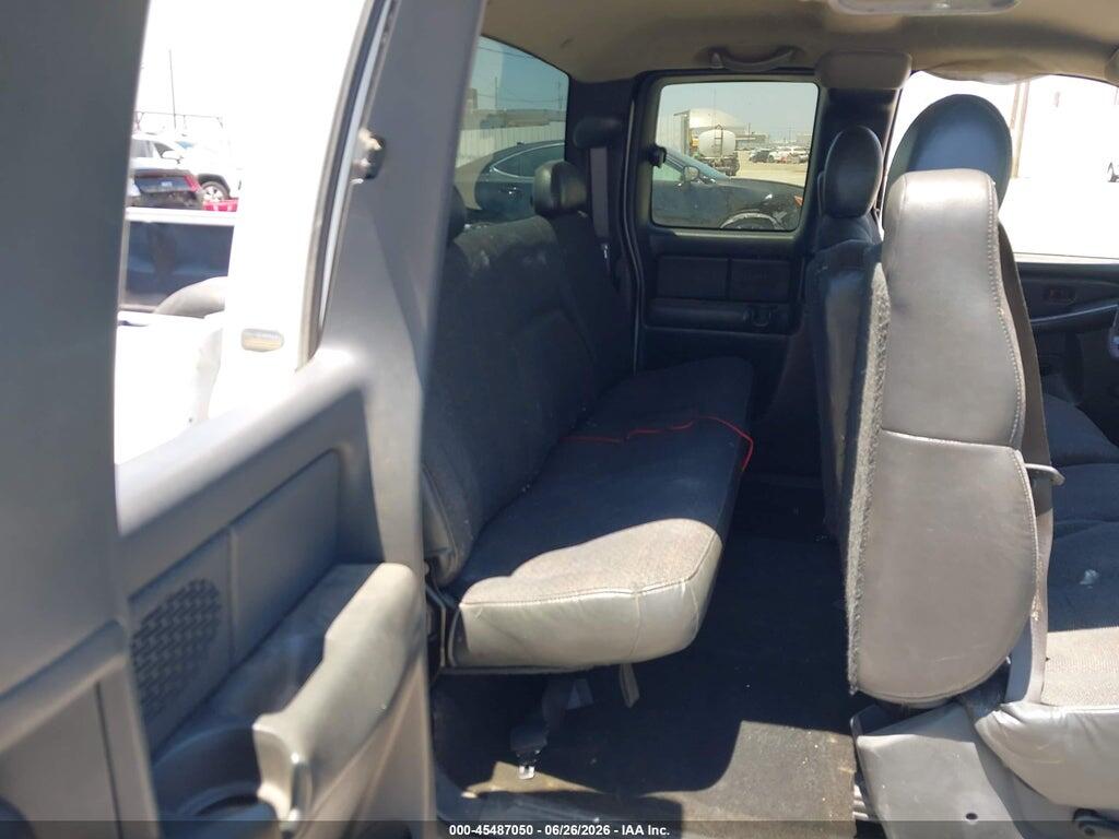 2GCEC19X721397233 2002 CHEVROLET SILVERADO 1500 photo no. 8
