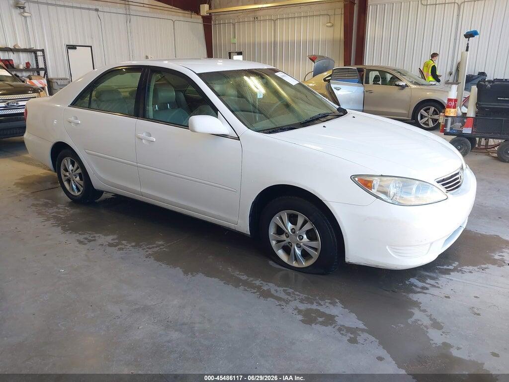 4T1BF30K05U614598 2005 TOYOTA CAMRY photo no. 1