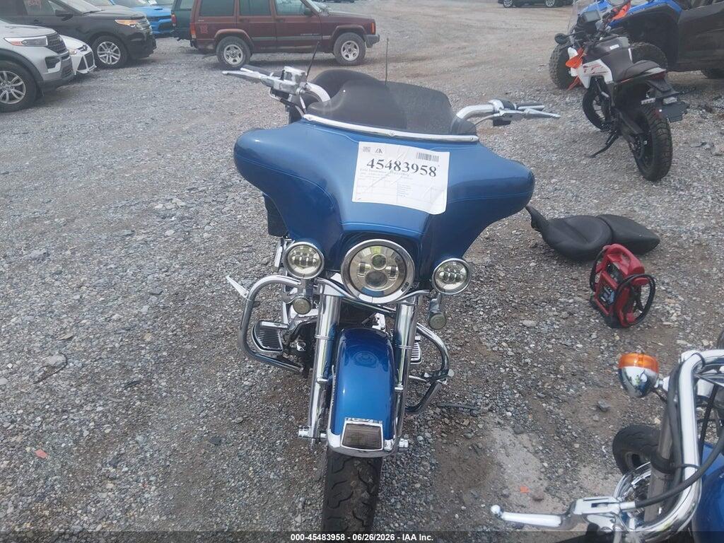 1HD1FCW166Y630411 2006 HARLEY-DAVIDSON FLHTCUI photo no. 5