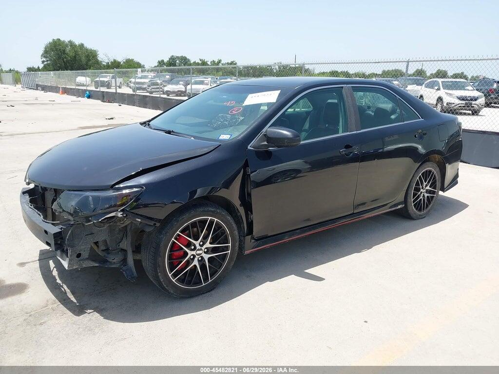 4T1BF1FK7EU322846 2014 TOYOTA CAMRY photo no. 2