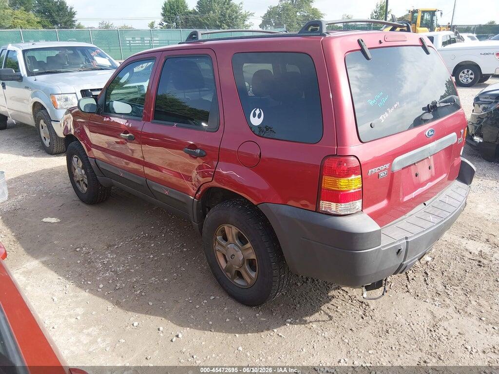 1FMYU93175KC45580 2005 FORD ESCAPE photo no. 3