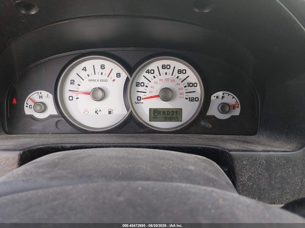 1FMYU93175KC45580 2005 FORD ESCAPE photo no. 7