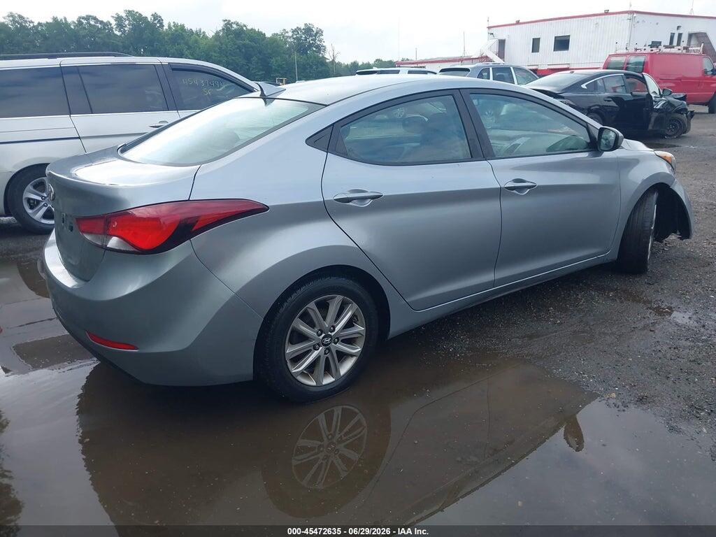 5NPDH4AE9FH588049 2015 HYUNDAI ELANTRA photo no. 4