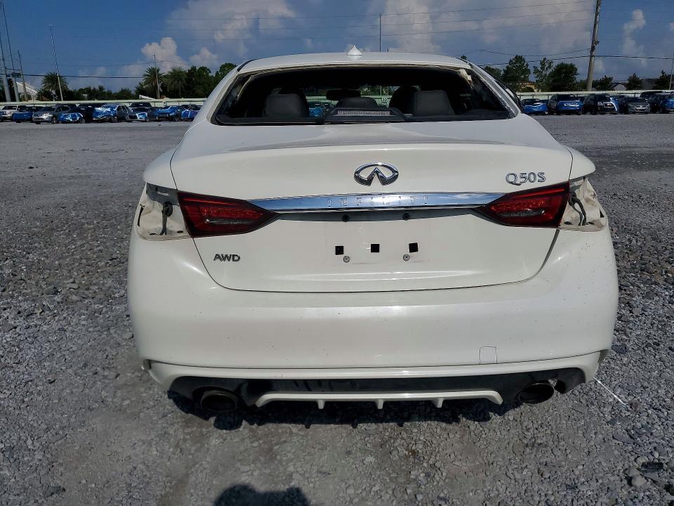 2018 INFINITI Q50 3.0T SPORT — Фото 6 из 12