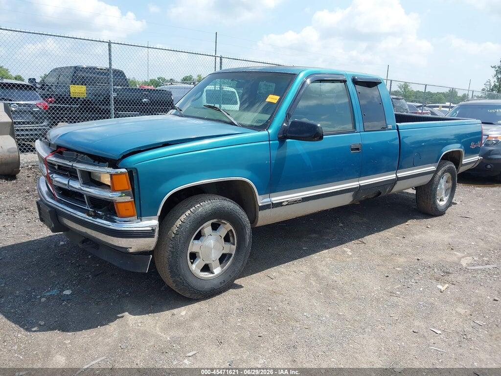 1GCEK19R5VE187687 1997 CHEVROLET K1500 photo no. 2