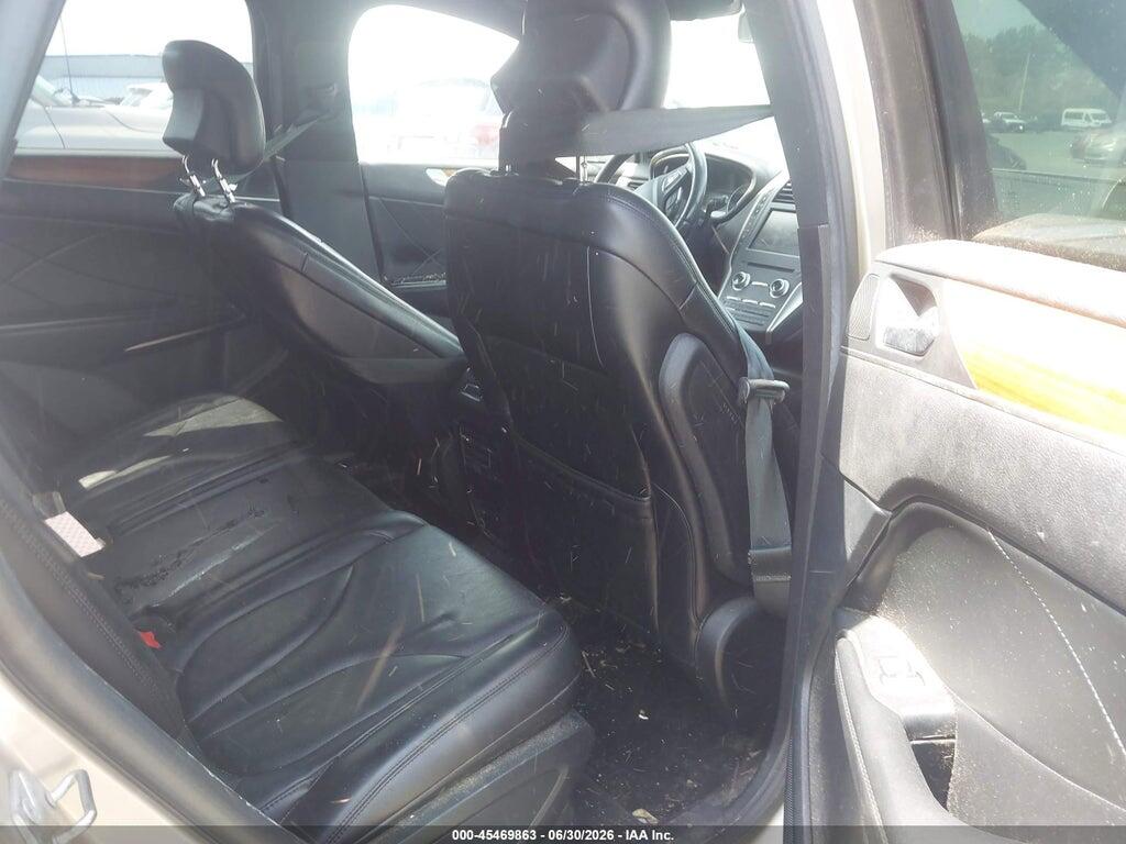 5LMCJ2A95FUJ27422 2015 LINCOLN MKC photo no. 8