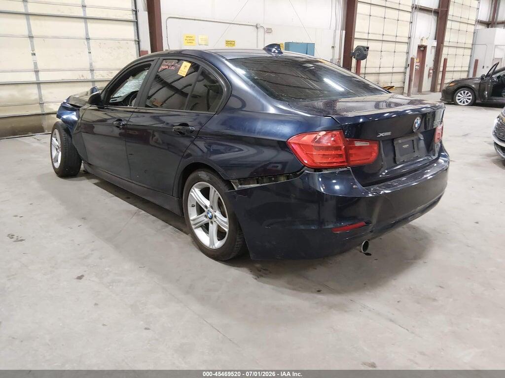 WBA3C3C59EF983758 2014 BMW 320I photo no. 3