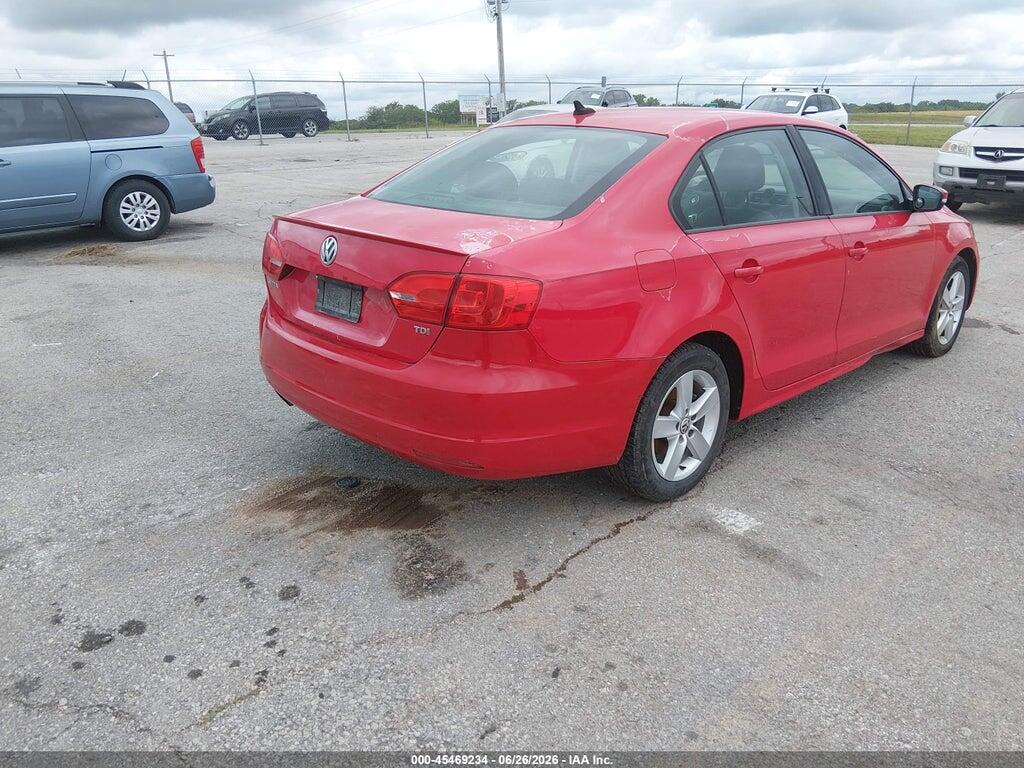 3VWLL7AJ6CM323925 2012 VOLKSWAGEN JETTA photo no. 4