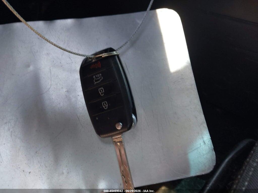 KNDJN2A28E7111122 2014 KIA SOUL photo no. 11