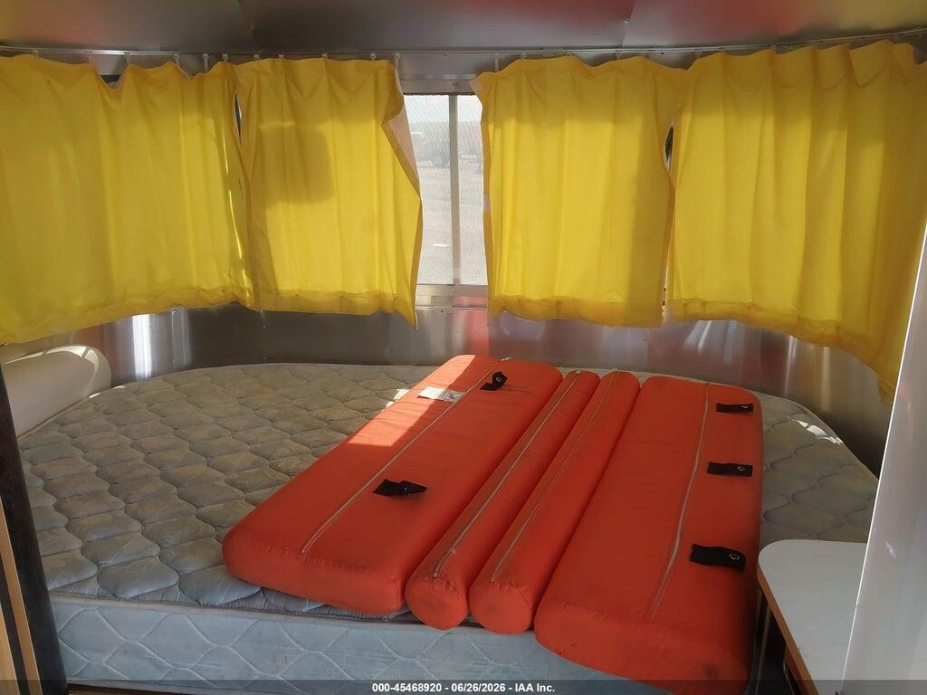 1STBFAF2X6J518868 2006 AIRSTREAM 22 CCD photo no. 5