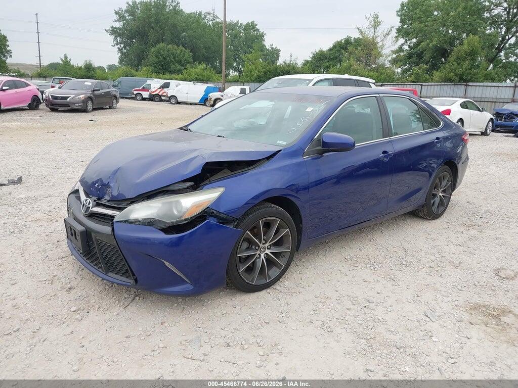 4T1BF1FK3FU921647 2015 TOYOTA CAMRY photo no. 2