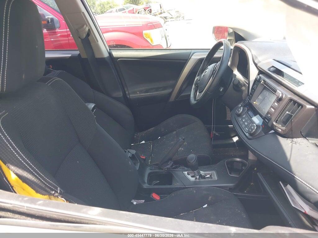JTMRFREV2JJ719096 2018 TOYOTA RAV4 photo no. 5