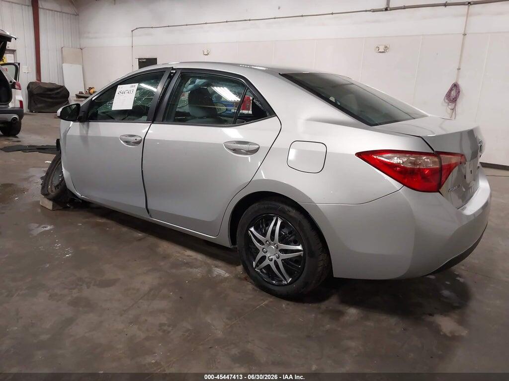 5YFBURHEXJP842563 2018 TOYOTA COROLLA photo no. 3