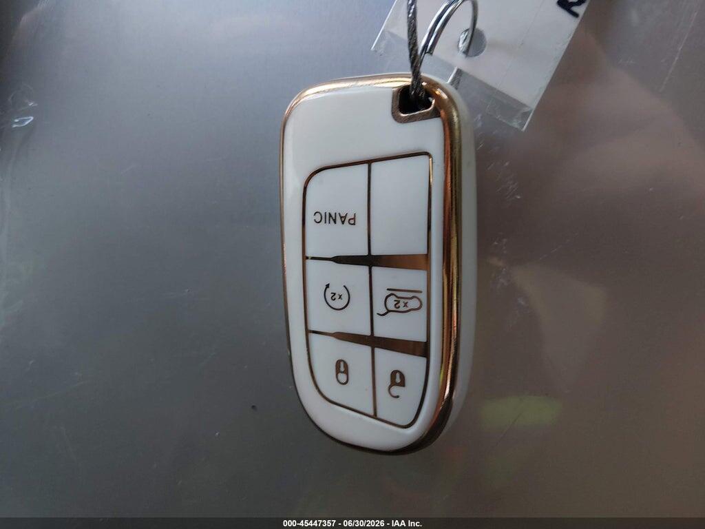 ZACCJBCT9FPC08148 2015 JEEP RENEGADE photo no. 11