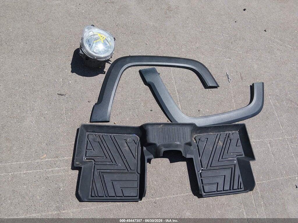 ZACCJBCT9FPC08148 2015 JEEP RENEGADE photo no. 12