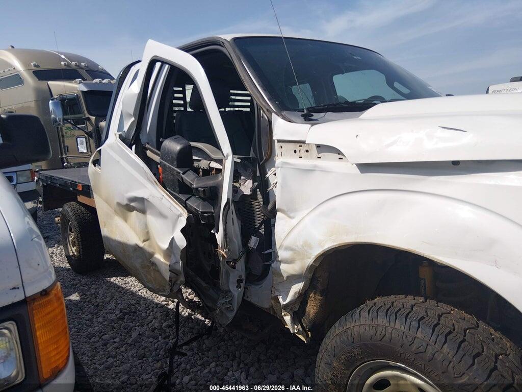 1FT8X3BT8FEC15015 2015 FORD F-350 photo no. 6