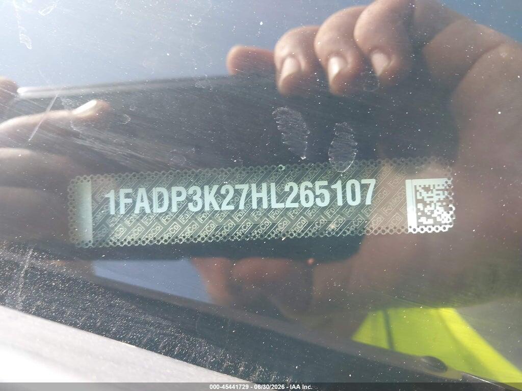 1FADP3K27HL265107 2017 FORD FOCUS photo no. 9