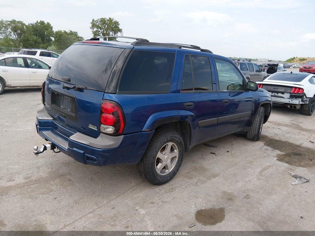 1GNDT13S852237852 2005 CHEVROLET TRAILBLAZER photo no. 4
