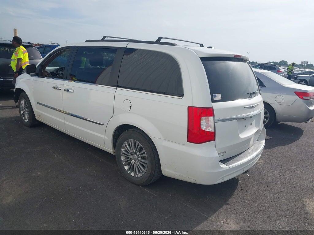 2C4RC1CG7GR166027 2016 CHRYSLER TOWN & COUNTRY photo no. 3