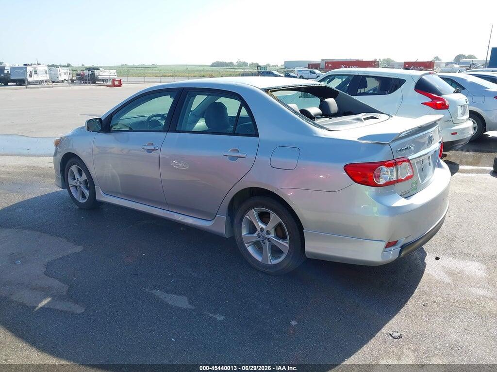 5YFBU4EE9CP036059 2012 TOYOTA COROLLA photo no. 3