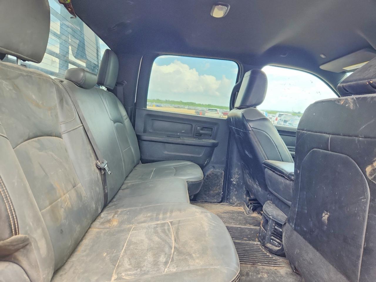 2024 RAM 2500 TRADESMAN 4WD 6.7L 6C TDSL — Фото 10 из 12